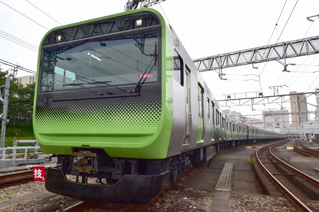 ｊｒ新宿駅山手線ホームで電車にはねられた重体の40代男性は自殺 現場に白杖 相次ぐ視覚障害者の人身事故 人生パルプンテ